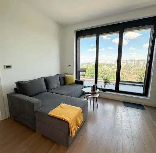 West 65 Airport Apartmán Bělehrad